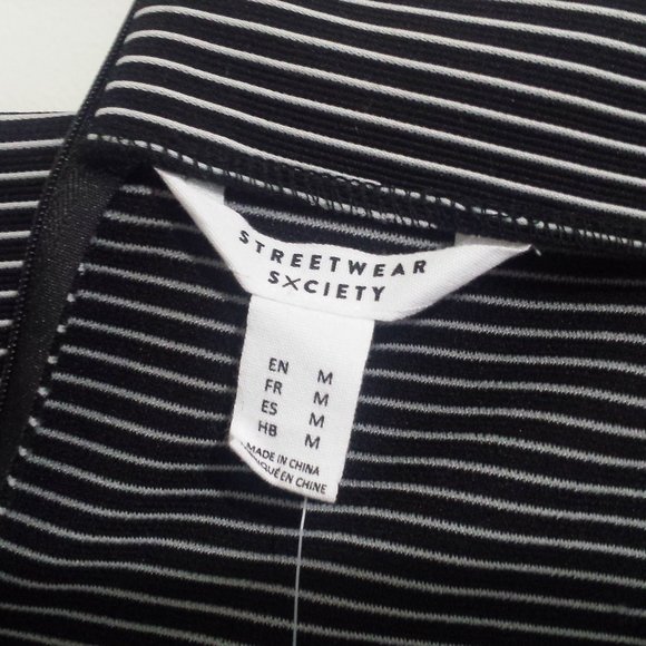 Streetwear Society Skirt - Picture 6 of 6